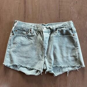 Levis 501  Button Fly Denim Cowgirl Grunge Shorts Faded Sage Green Womens 30